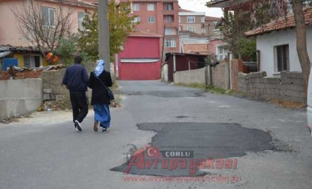 Bozuk Yollar Yapıldı