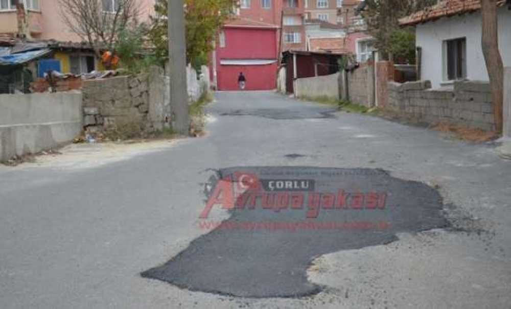 Bozuk Yollar Yapıldı