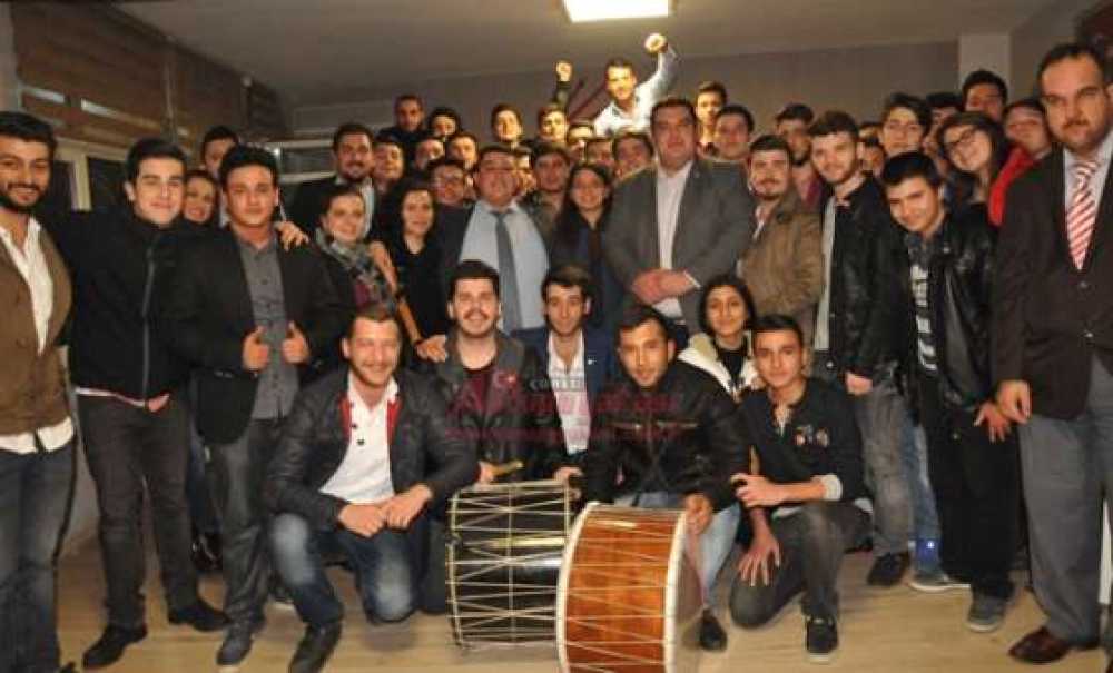 Chp Çorlu İlçe Örgütü`nde Gençlik Kolları'nın Yeni Başkanı Anıl Aktaş Oldu