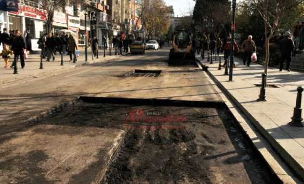 Çorlu Belediyesi'nden Pazar Günü Mesaisi