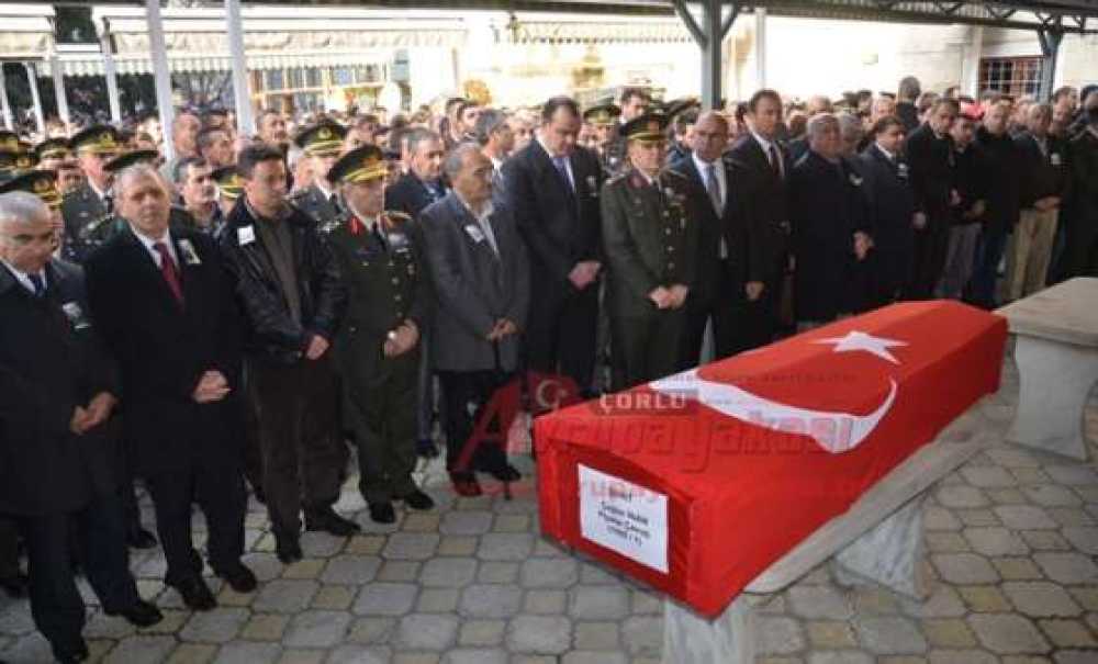 Çorlu Şehidine Ağladı