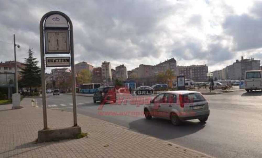 Bir Tarafı 17:50 Bir Tarafı 18:30