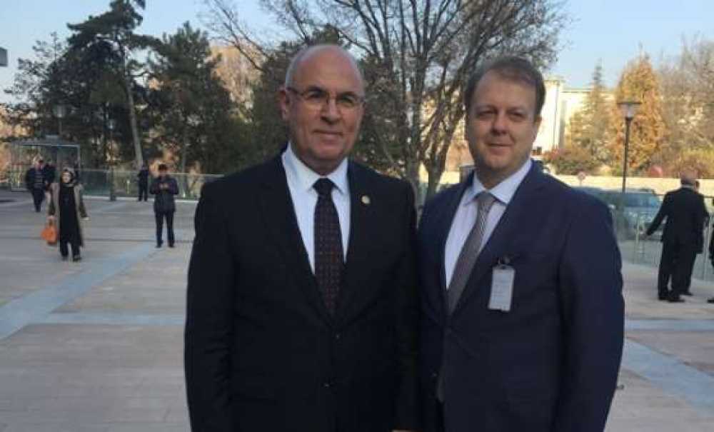 Köylüleri Metin Akgün`ü Mecliste Ziyaret Etti