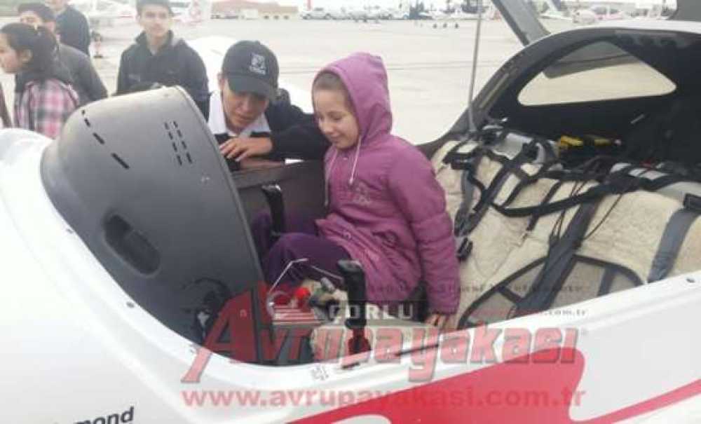 Tdp Öğrencileri Çorlu Havaalanı'na Götürdü