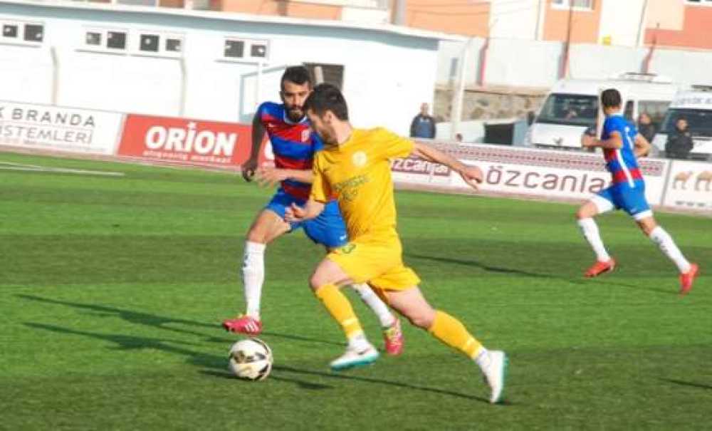 Çorlu Gençlerbirliğispor Çorlu`da, Çorlu Kültürspor Deplasmanda Mücadele Edecek