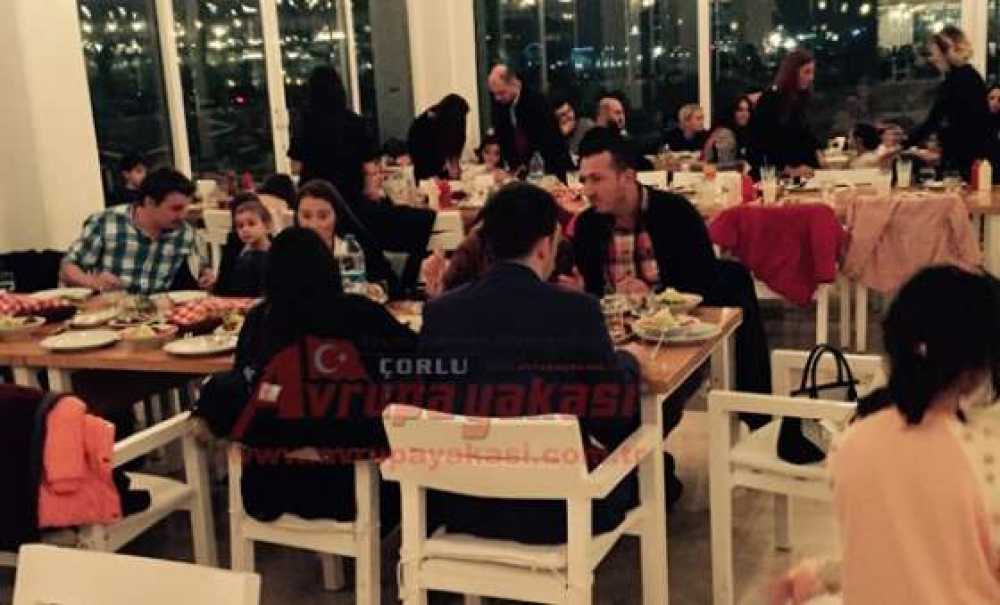 Floryakids Anaokulu'ndan Veli Tanışma Yemeği