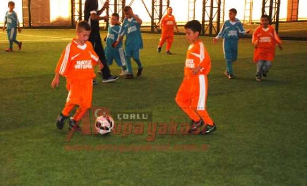 Çorlu`da Engelsiz Futbol Turnuvası Düzenlendi