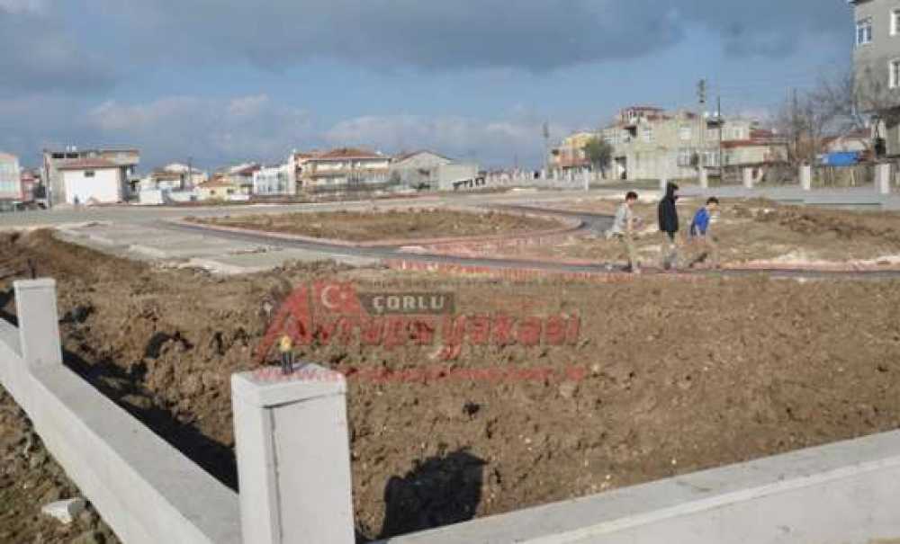 Başkan Rasim Yüksel Ergene'yi Sosyalleştiriyor