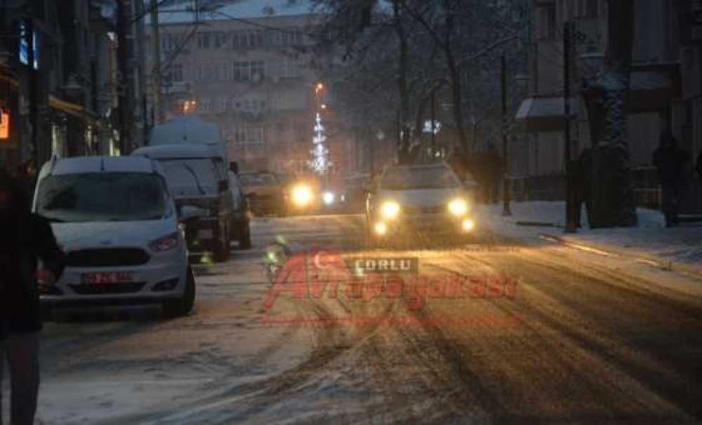 Yılın Ilk Karı Yağdı
