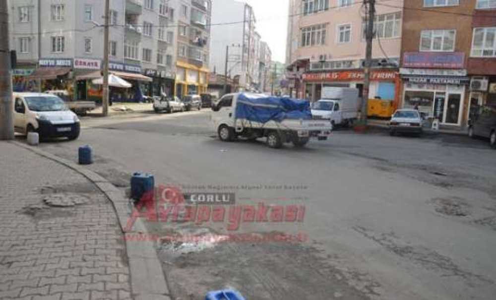 Vatandaşlar Kırkova Meydanı`na Kavşak Düzenlemesi İstiyor