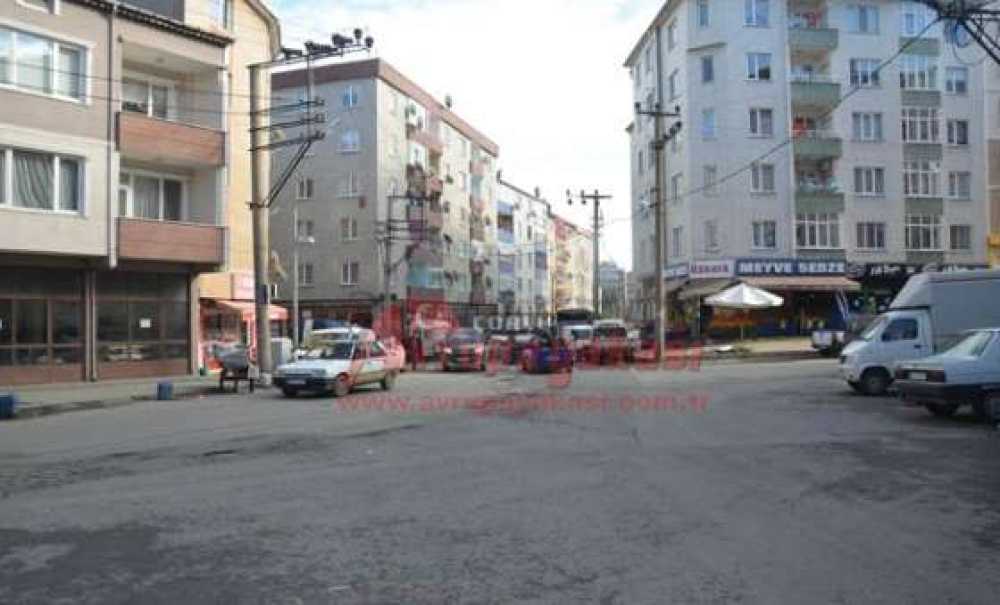 Vatandaşlar Kırkova Meydanı`na Kavşak Düzenlemesi İstiyor