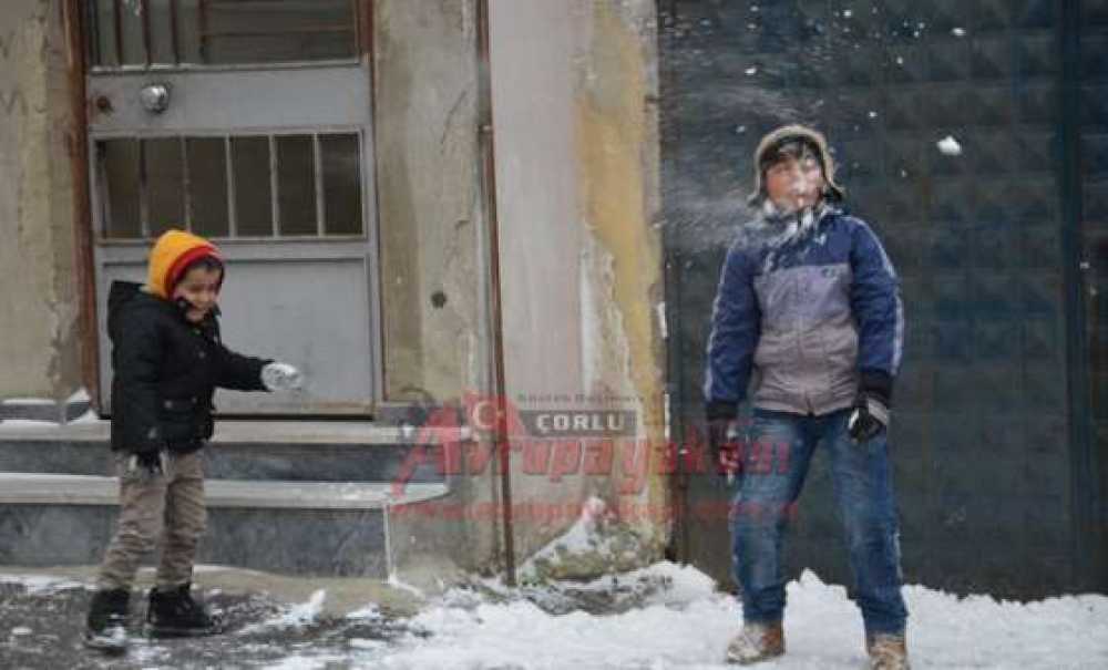 Kar Tatili Çocuklara Yaradı