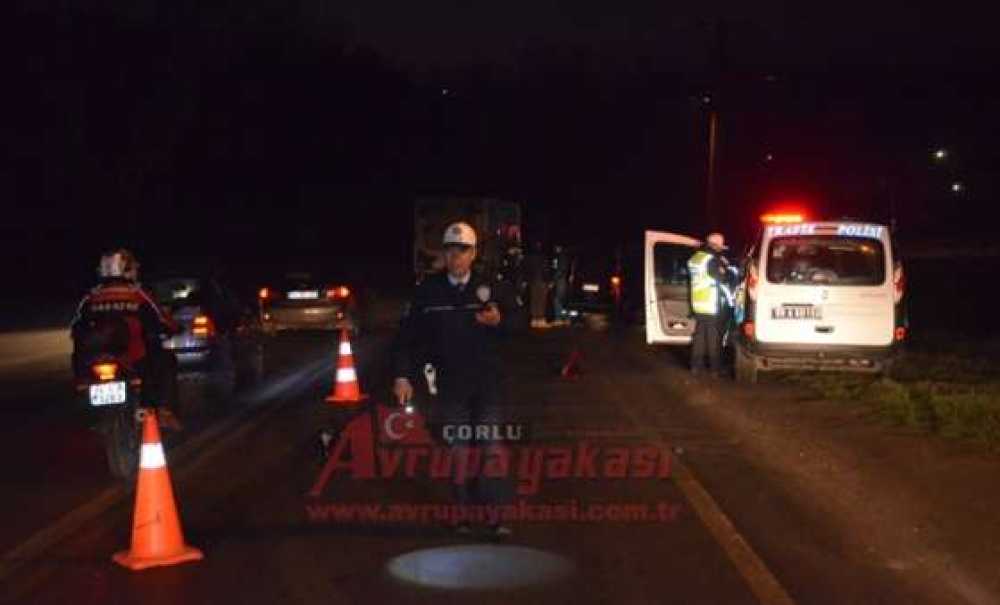 Çorlu'da Trafik Kazası: 2 Yaralı
