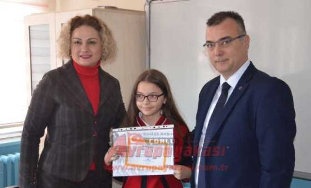 45 Bin Öğrenci Karnesini Aldı