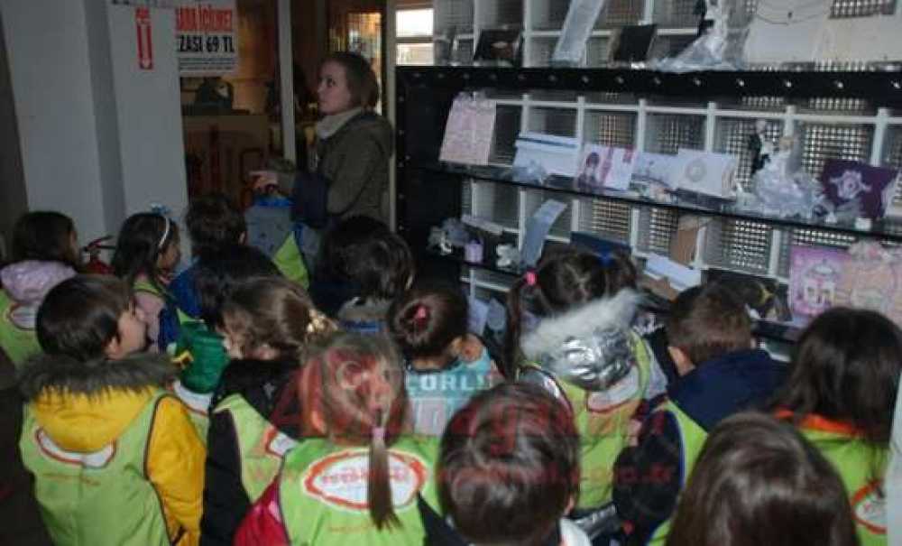 Minik Öğrencilerden Avrupa Yakası Gazetesi`ne Ziyaret