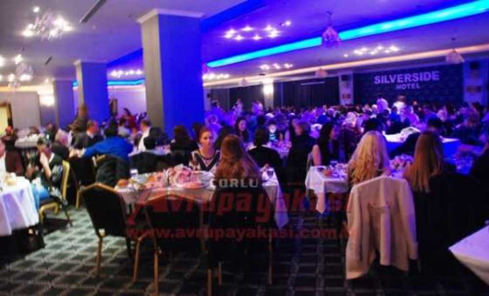 Hakan Altun Çorlu`da Sahne Aldı