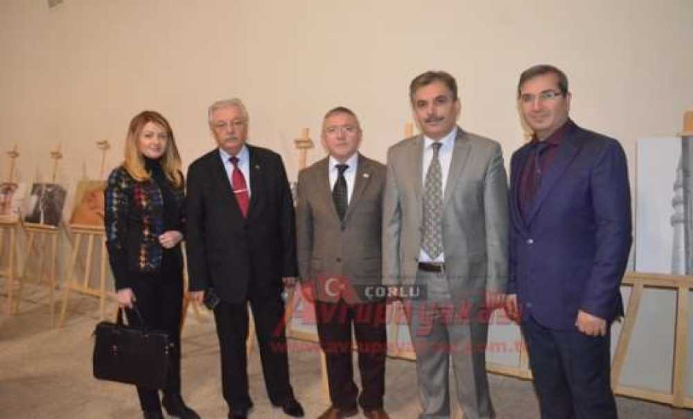 Çorlu Halk Eğitimi Merkezi'nden Fotoğraf Sergisi