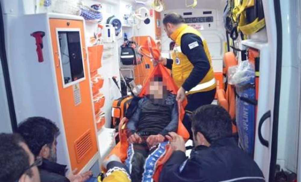 Kız Arkadaşına Sinirlendi Çatıya Çıktı