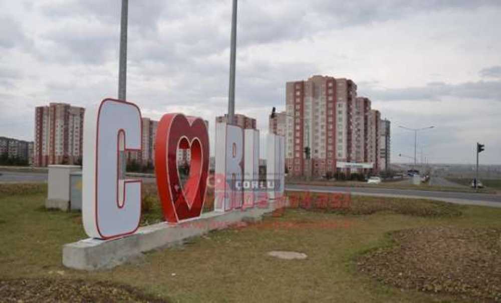 Çorlu Girişine Çorlu Tabelası