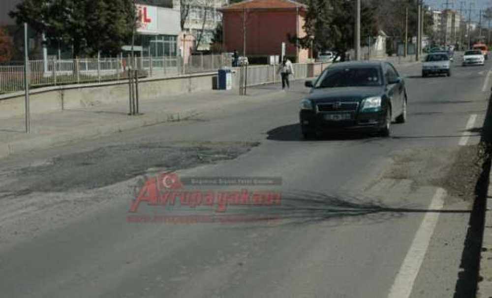 Kapatılmayan Çukurlara Tepki Var