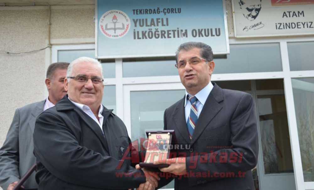 Yıkılan Atatürk Büstü Törenle Açılmıştı