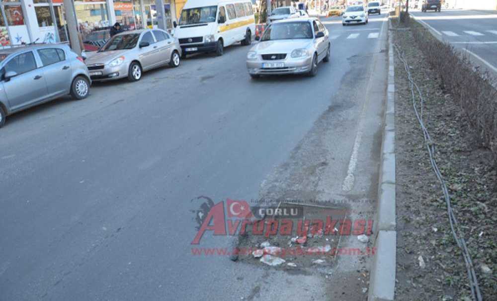 Atatürk Bulvarı Meşhur Çukurları