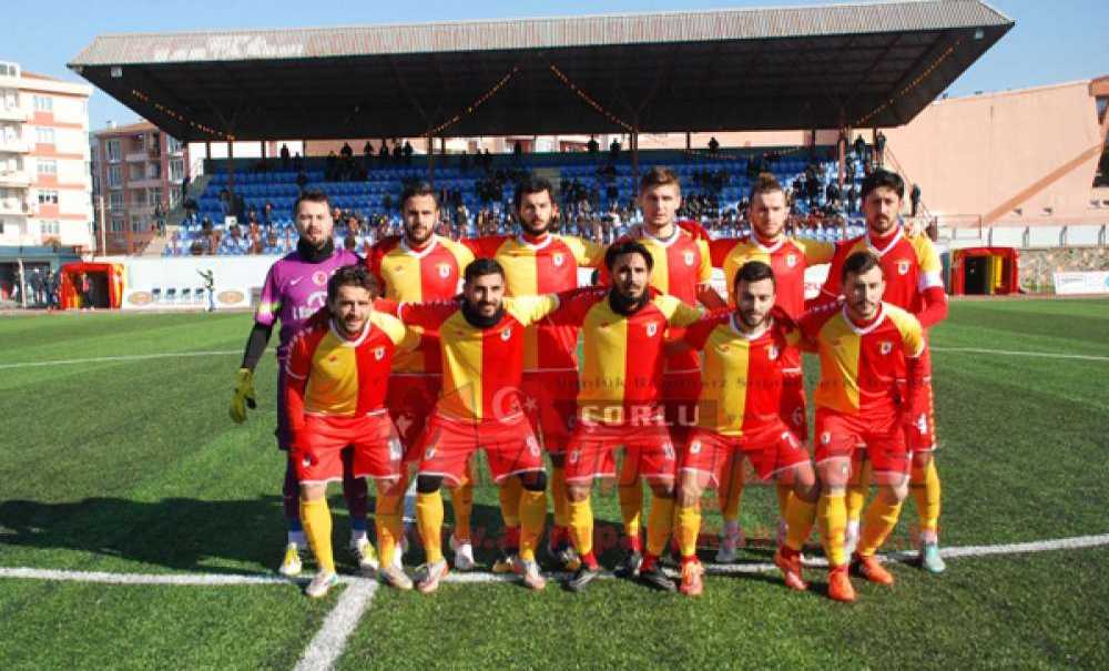 Çorluspor 1947`de Futbolcular Kazan Kaldırdı