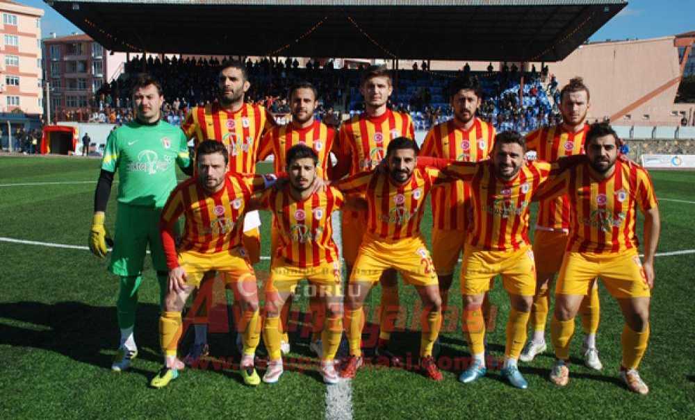 Çorluspor 1947`de Futbolcular Tesisleri Terk Etti