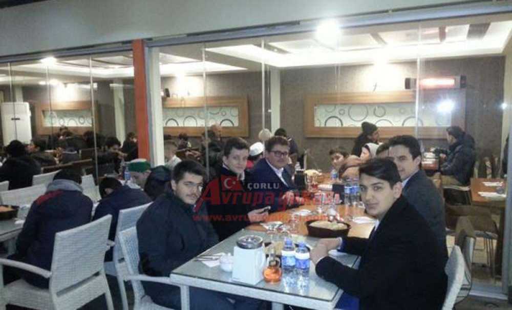 Çorlu Gençlik Merkezi Ve Çorlu Müftülüğü`nden Sabah Namazı Buluşması