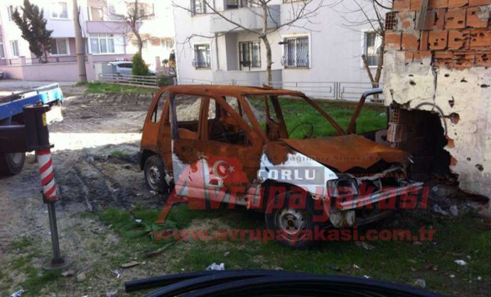 Çorlu Zabıtası Hurda Araçları Topluyor