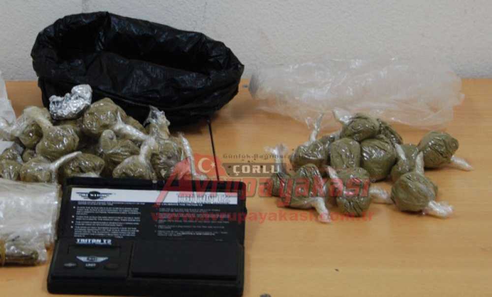 Çorlu'da 400 Gram Esrar Ele Geçirildi