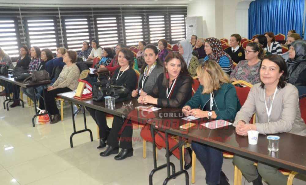 Çorlu'da Kadın Üreme Sağlığı Semineri