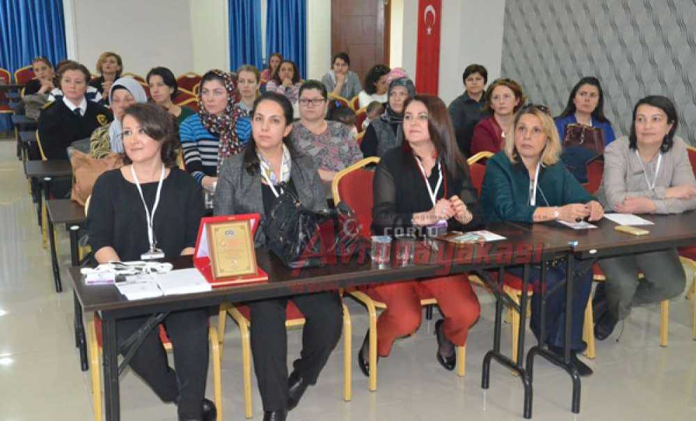 Çorlu'da Kadın Üreme Sağlığı Semineri