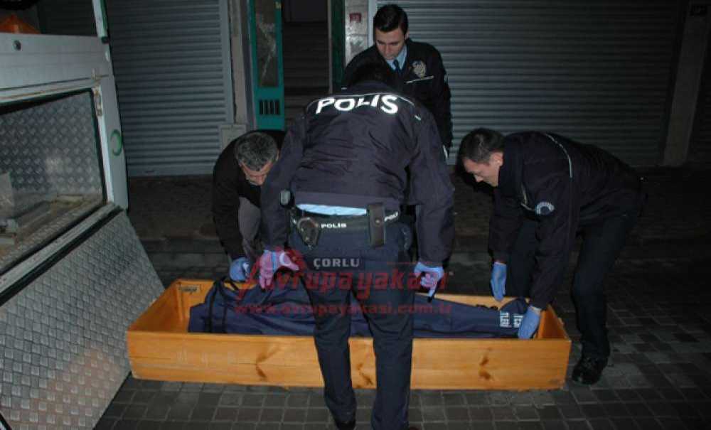 Çorlu'da Şüpheli Ölüm