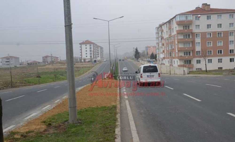 Bülent Ecevit Bulvarı'nda Bazı Geçişler Kapatıldı