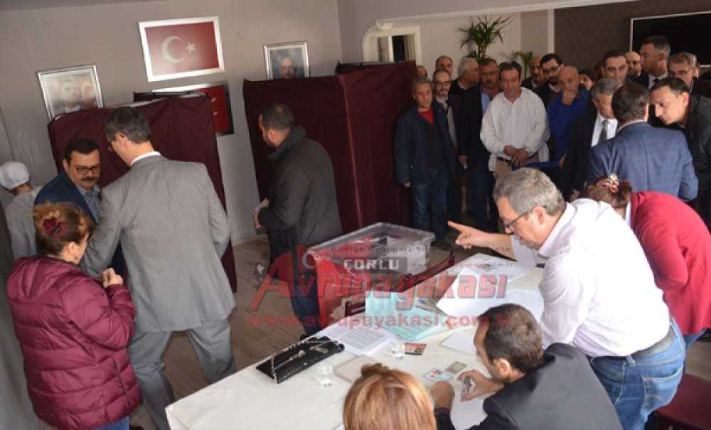 Chp'de Delege Seçimleri İptal Oldu