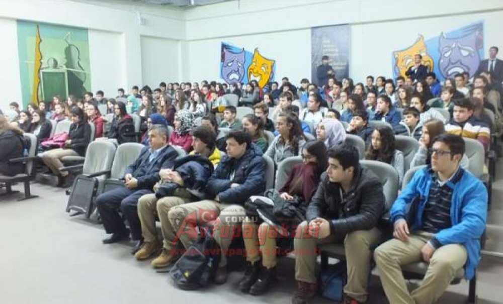 Kur`an Hayat Olsun Projesi Cemile Yeşil Anadolu Lisesi`nde Tanıtıldı