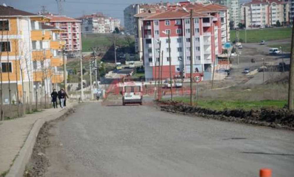 Çukurlu Yola Mıcırlı Destek