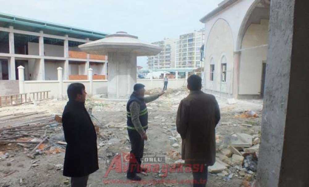 Müftü Gülmek Hacı Mehmet Şirikçi Camiini İnceledi