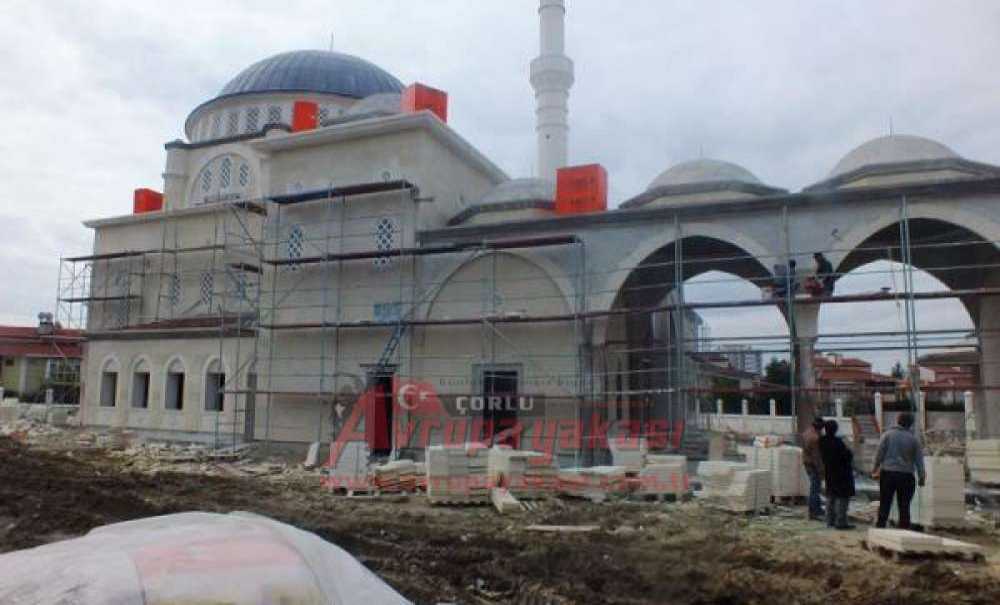 Müftü Gülmek Hacı Mehmet Şirikçi Camiini İnceledi