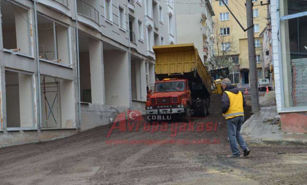 Fen İşleri Kolları Sıvadı