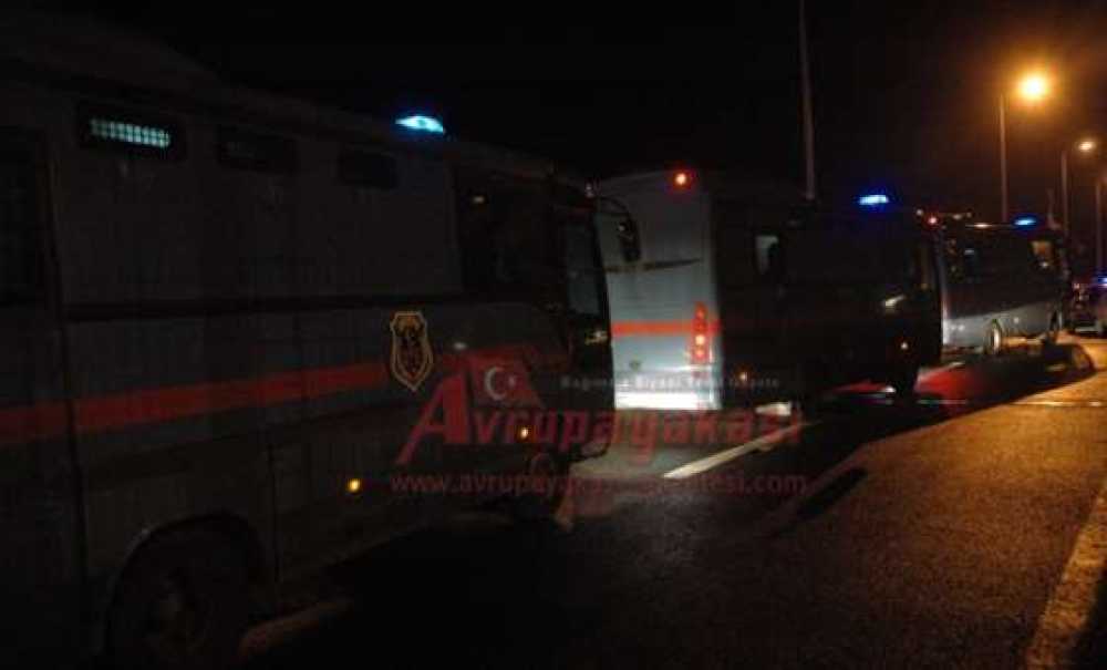 84 Hükümlü Diyarbakır`dan Çorlu`ya Uçakla Nakledildi