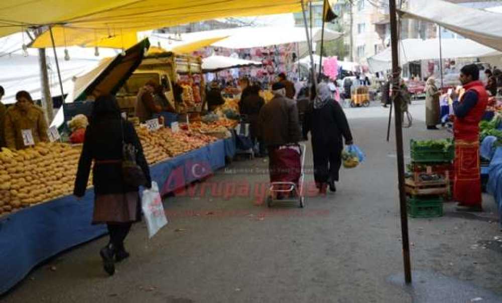 Semt Pazarlarında Fiyatlar Memnun Etti