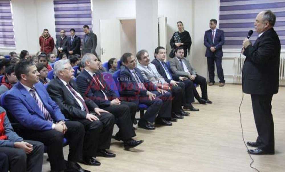 Kur`an Hayat Olsun Projesi Çorlu Ortaokulu`nda Tanıtıldı