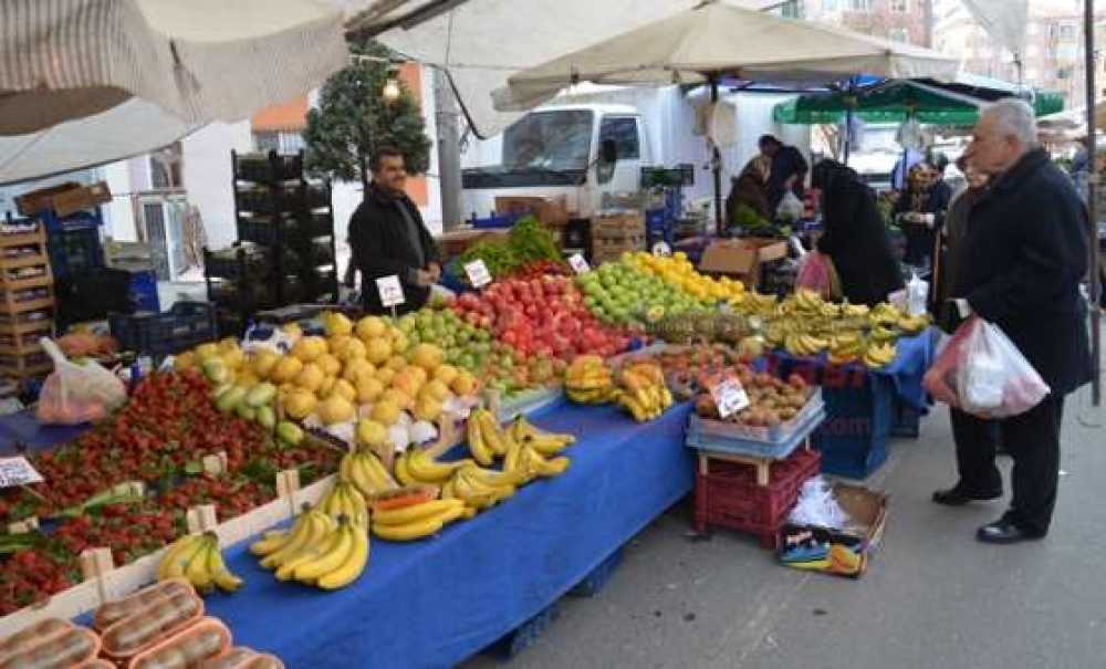 Semt Pazarlarında Fiyatlar Memnun Etti