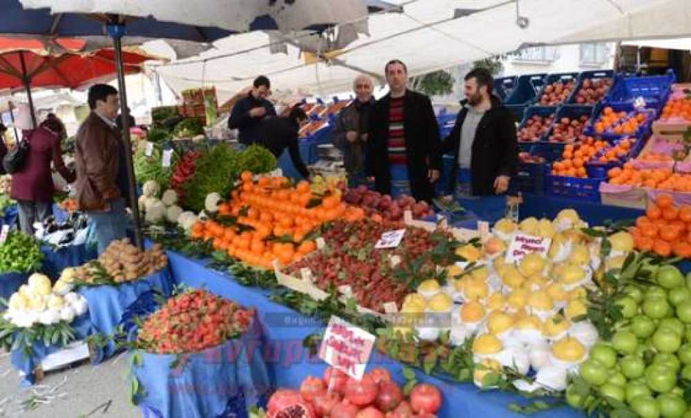 Semt Pazarlarında Fiyatlar Memnun Etti