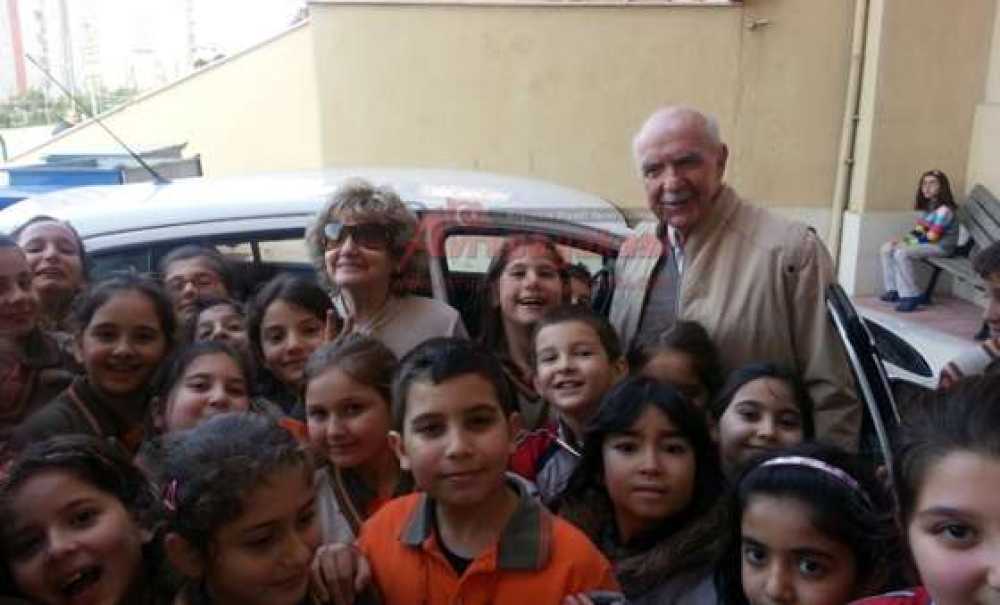 Pinhas Çiftinden Yaptırdıkları Okula Ziyaret