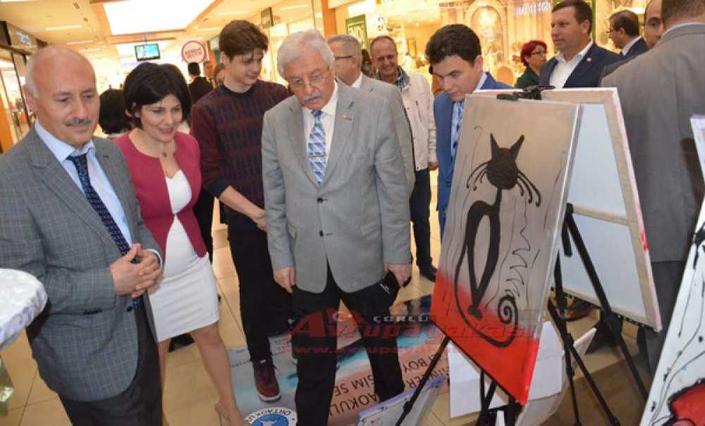 Şahinler Ortaokulu'ndan Yağlı Boya Resim Sergisi