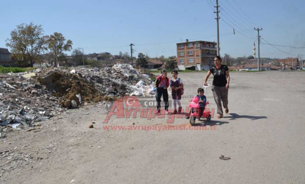 Çorlu'nun Girişi Hafriyat Alanı