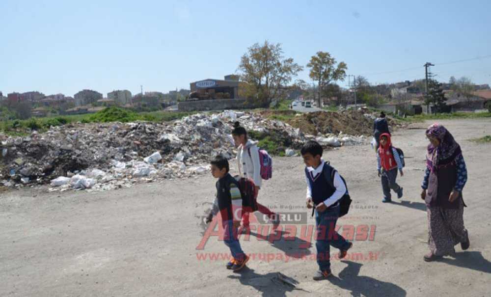 Çorlu'nun Girişi Hafriyat Alanı